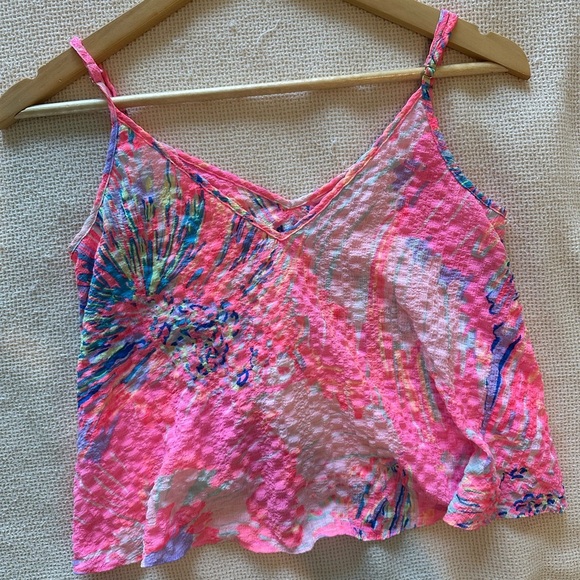Lilly Pulitzer Tops - Lily Pulitzer Vibrant Pink Floral Women's Top